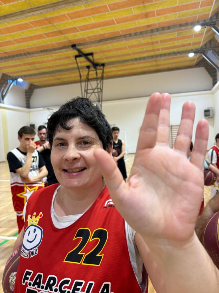 PHOTO-2025-04-09-20-22-13